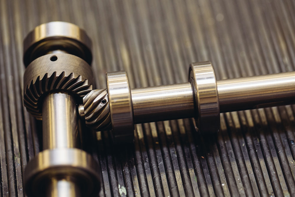 The Top 4 Advantages of Spiral Bevel Gears for Engineers